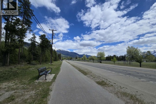 Lot 12 5th Avenue, Valemount, BC V0E2Z0 Photo 2