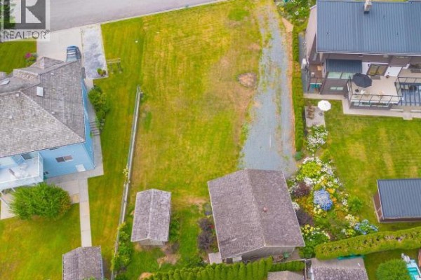 Lot 2 Cariboo Ave, Powell River, BC  Photo 4