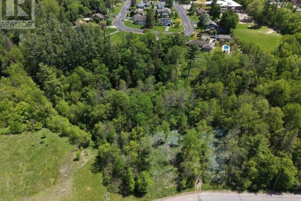Lot 2 Mutual Avenue, Renfrew, ON, photo 2