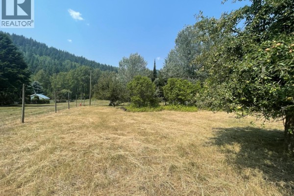 Lot 3 Nickel Lane, Greenwood, BC V0H1J0 Photo 4