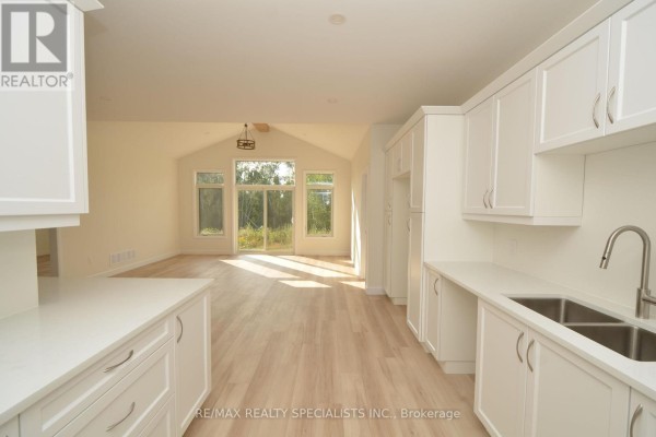 Bedroom 2 - Lot 30 Lovett Lane, Kawartha Lakes, ON K0M2B0 Photo 5
