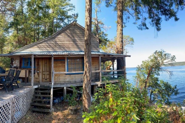 Bedroom - Lot 37 Ruxton Island, Ruxton Island, BC  Photo 4