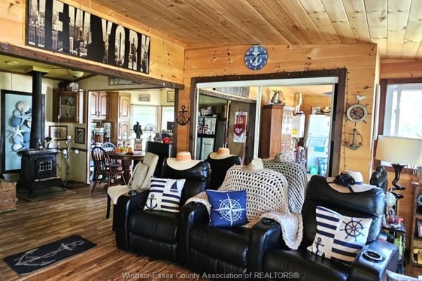 Living room/Fireplace - Lot 574-575 Harrington Road, Lasalle, ON N9J2N9 Photo 5