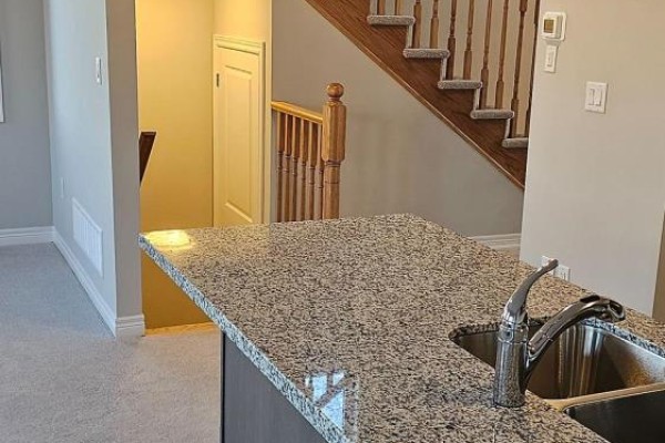 Eating area - Lot 61 - 111 Pinot Crescent, Hamilton, ON L8E0J9 Photo 4