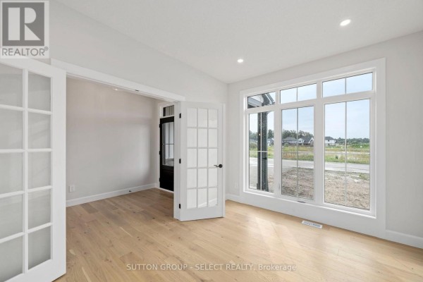 Mud room - Lot 62 Woodland Walk, Southwold, ON N5P3T2 Photo 5
