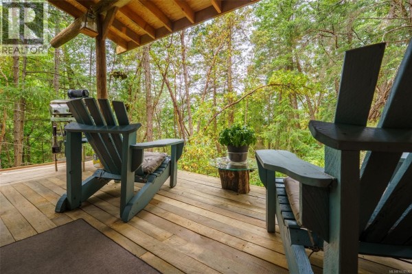 Family room - Lot 80 Ruxton Island, Ruxton Island, BC  Photo 4
