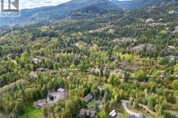Lot A Upland Crescent, Castlegar, BC V1N0A1 Photo 4