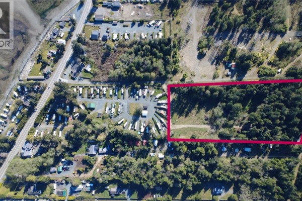 Lot B 6050 Island Hwy, Qualicum Beach, BC V9K2E1 Photo 3