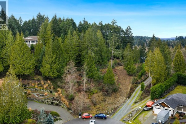 Lot A Streamside Pl, Shawnigan Lake, BC V0R2P2 Photo 4