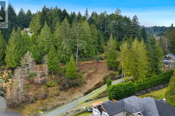 Lot A Streamside Pl, Shawnigan Lake, BC V0R2P2 Photo 5