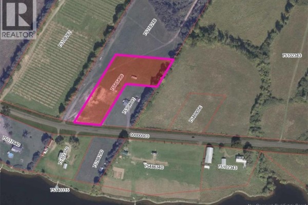 Lot Route 105, Southampton, NB E6G1L4 Photo 2