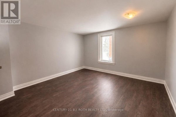 Low - 58 Mary Street, Barrie, ON L4N1T1 Photo 5