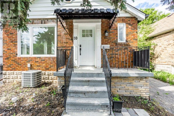 Kitchen - Lower - 10 O'connor Drive, Toronto, ON M4K2K2 Photo 2