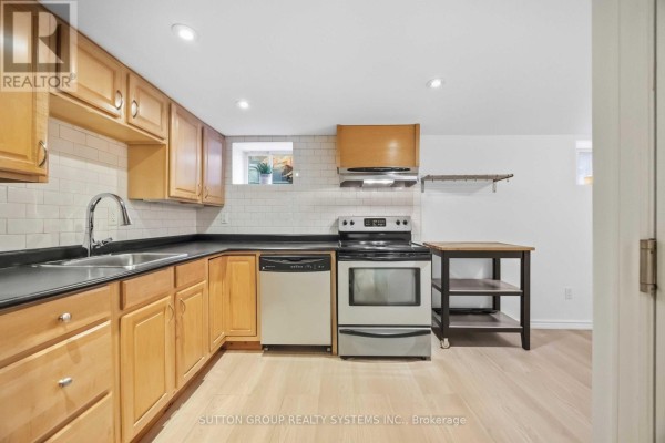 Lower - 103 Ashdale Avenue, Toronto, ON M4L2Y8 Photo 5