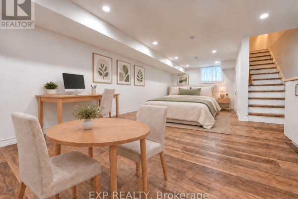 Lower - 1042 Coxwell Avenue, Toronto, ON M4C3G5 Photo 3