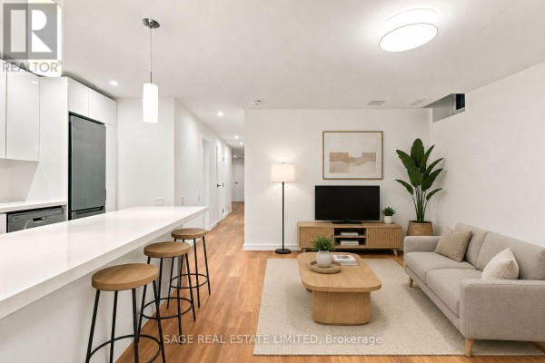 Lower - 106 Boon Avenue, Toronto, ON M6E3Z5 Photo 2