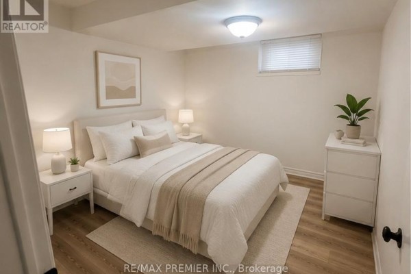 Laundry room - Lower - 11 Seneca Avenue, Toronto, ON M6N2G7 Photo 4