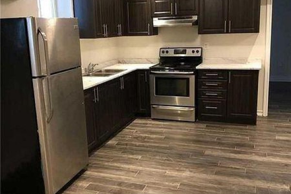 Lower - 110 Turquoise Crescent, Brampton, ON L6P2R3 Photo 3