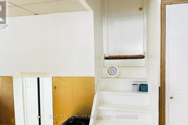 Lower - 112 Mintwood Drive, Toronto, ON M2M3A8 Photo 5