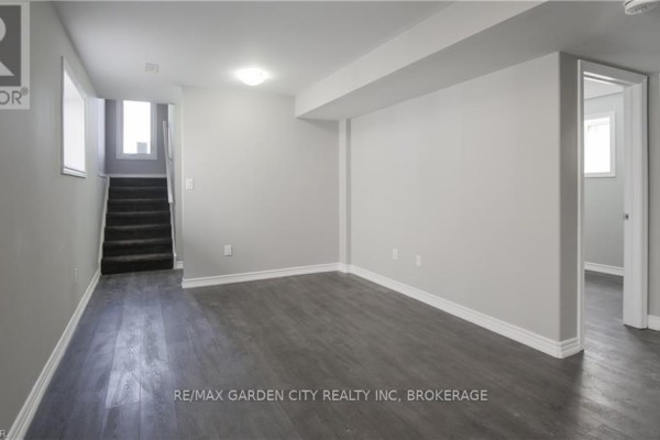 Lower - 113 Thorold Road, Welland, ON L3C3V1 Photo 4