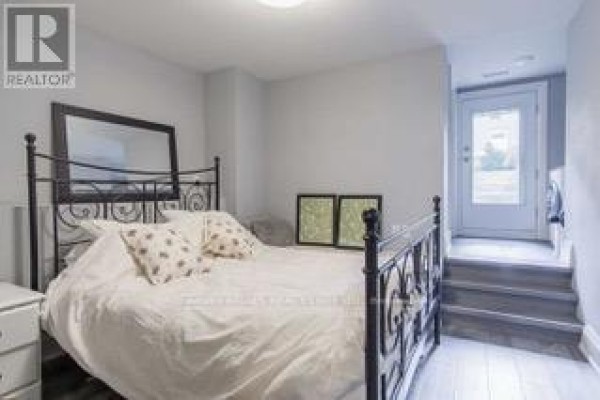 Lower - 114 Sheridan Avenue, Toronto, ON M6K2H2 Photo 5