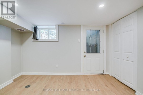 Kitchen - Lower - 115 Rainsford Road, Toronto, ON M4L3N8 Photo 2