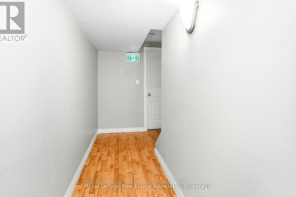 Lower - 116 Lake Louise Drive, Brampton, ON L6X4Z8 Photo 4