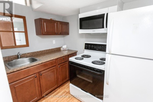 Lower - 116 Lake Louise Drive, Brampton, ON L6X4Z8 Photo 5