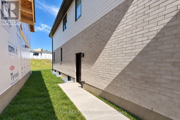 Lower - 1218 Honeywood Drive, London South, ON N6M0L9 Photo 2
