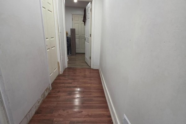 Lower - 133 The Queensway Way, Barrie, ON L4M0B4 Photo 3