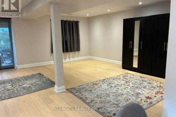 Lower - 137 Albany Drive, Vaughan, ON L4L2X6 Photo 4