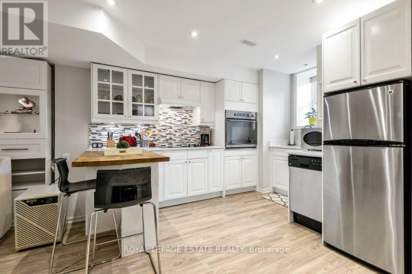 Lower - 17 Birdsall Avenue, Toronto, ON, photo 2