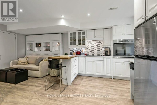 Lower - 17 Birdsall Avenue, Toronto, ON M4R2B7 Photo 5