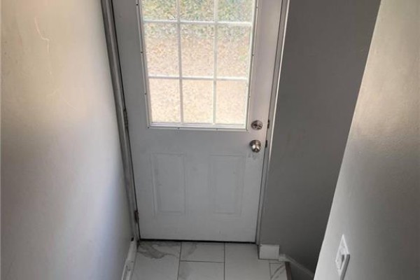 Lower - 17 Mellenby Street, Hamilton, ON, photo 2