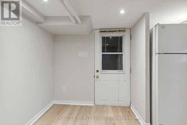 Bedroom - Lower - 178 Douglas Avenue N, Toronto, ON M5M1G6 Photo 4