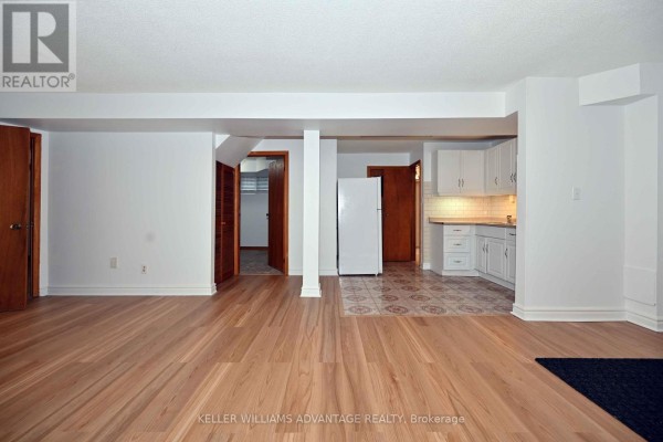 Bedroom 2 - Lower - 20 Bush Drive, Toronto, ON M1C1G6 Photo 5