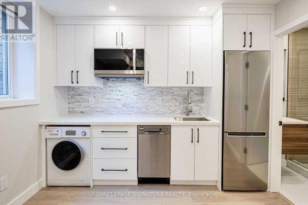 Lower - 20 Kewbeach Avenue, Toronto, ON, photo 3