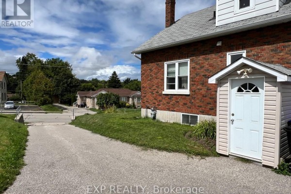 Lower - 205 Simcoe Road, Bradford West Gwillimbury, ON L3Z1Y5 Photo 4