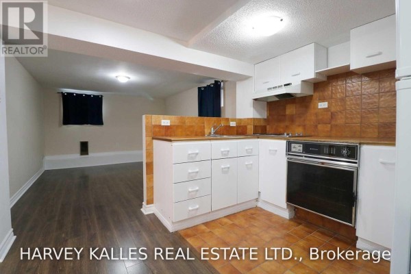 Lower - 21 Braemar Avenue, Toronto, ON M5P2L1 Photo 5