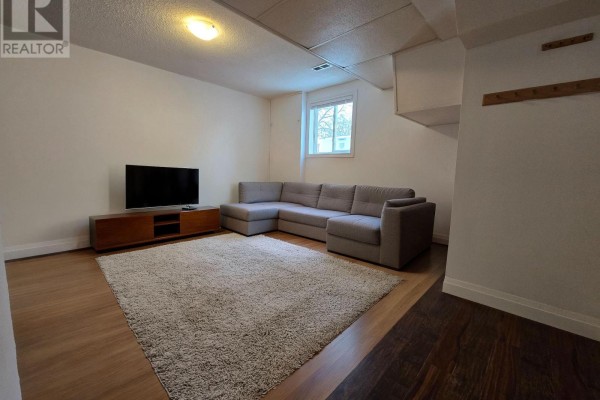 Lower - 211 Cliff Road, Barrie, ON L4N3X5 Photo 5
