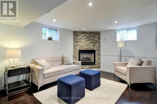 Laundry room - Lower - 24 Glenburn Avenue, Toronto, ON M4B2X2 Photo 3