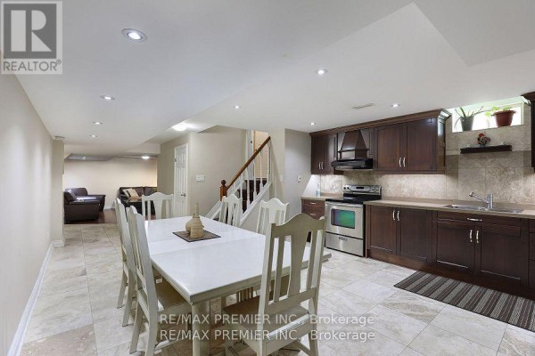 Lower - 27 Giovanni Way, Vaughan, ON L4H1R7 Photo 4