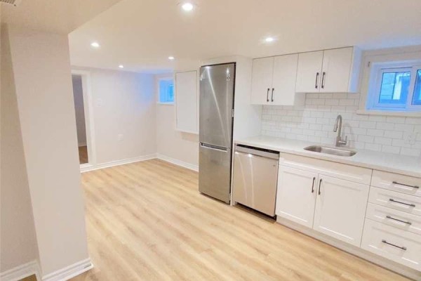 Bedroom 2 - Lower - 27 Snider Avenue, Toronto, ON M6E4R8 Photo 5