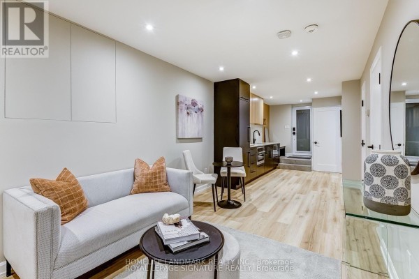 Lower - 28 Garnock Avenue, Toronto, ON M4K1K5 Photo 5