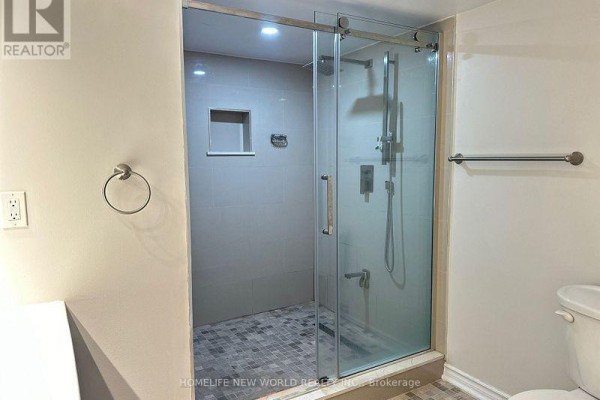 Laundry room - Lower - 294 Taylor Mills Drive S, Richmond Hill, ON L4C2S6 Photo 4