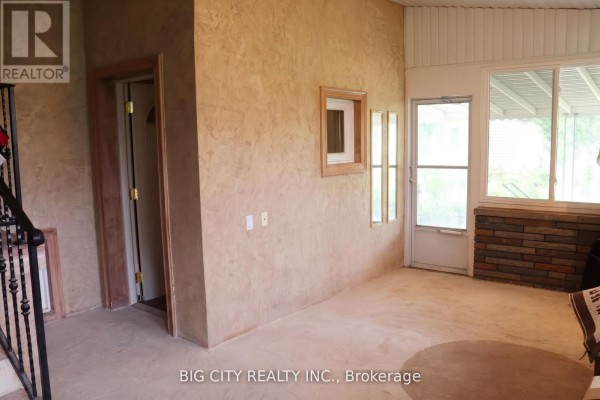 Lower - 30 Lozoway Drive, Toronto, ON, photo 2