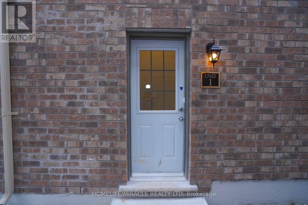 Lower - 31 Prudhoe Terrace, Barrie, ON L9J0W2 Photo 5