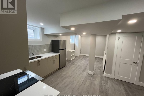 Lower - 324 St Vincent Street, Barrie, ON L4M4A3 Photo 5