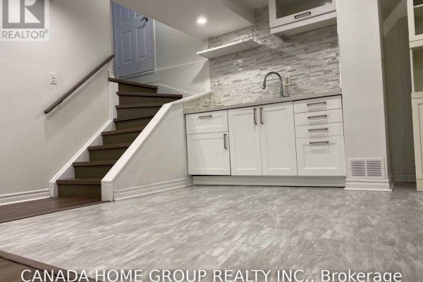 Kitchen - Lower - 3251 Valcourt Crescent, Mississauga, ON L5L5G9 Photo 2
