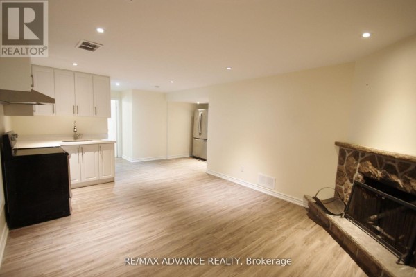 Lower - 33 Carluke Crescent, Toronto, ON M2L2H7 Photo 5